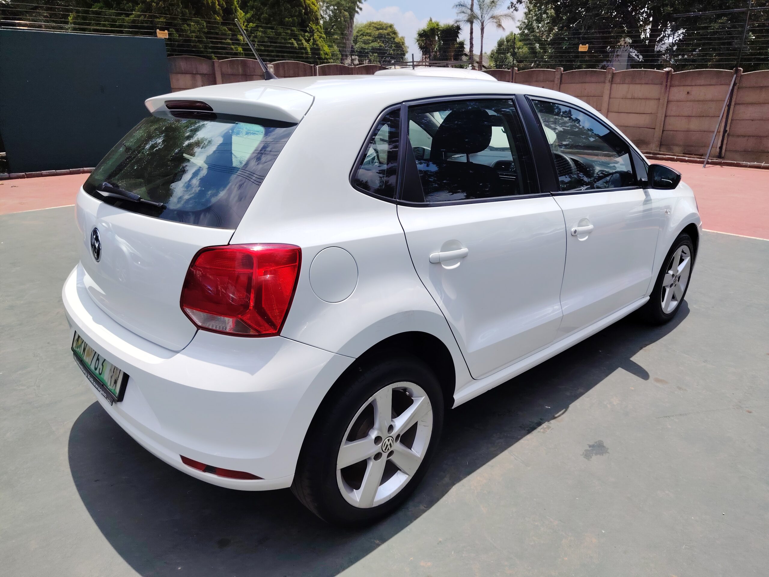 2022 VW Polo Vivo 1.6i Comfortline 5 Door Automatic