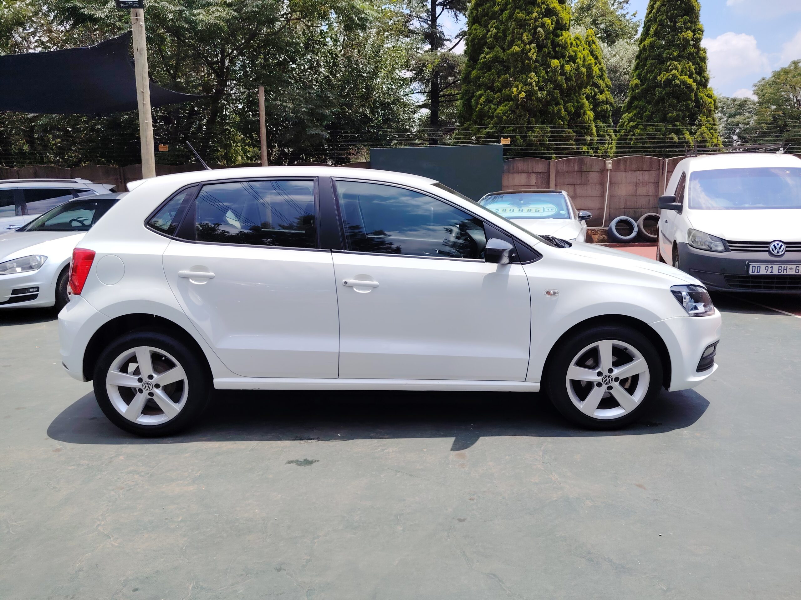 2022 VW Polo Vivo 1.6i Comfortline 5 Door Automatic