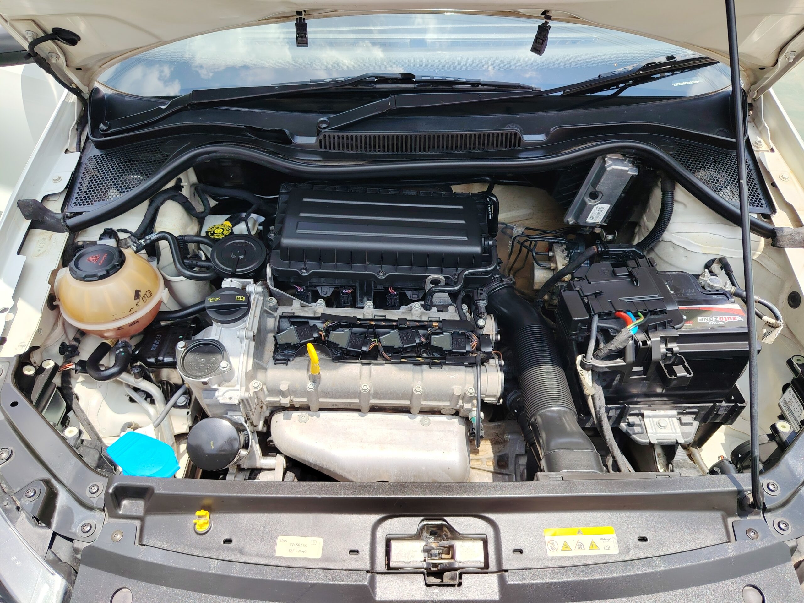 
								2022 VW Polo Vivo 1.6i Comfortline 5 Door Automatic full									