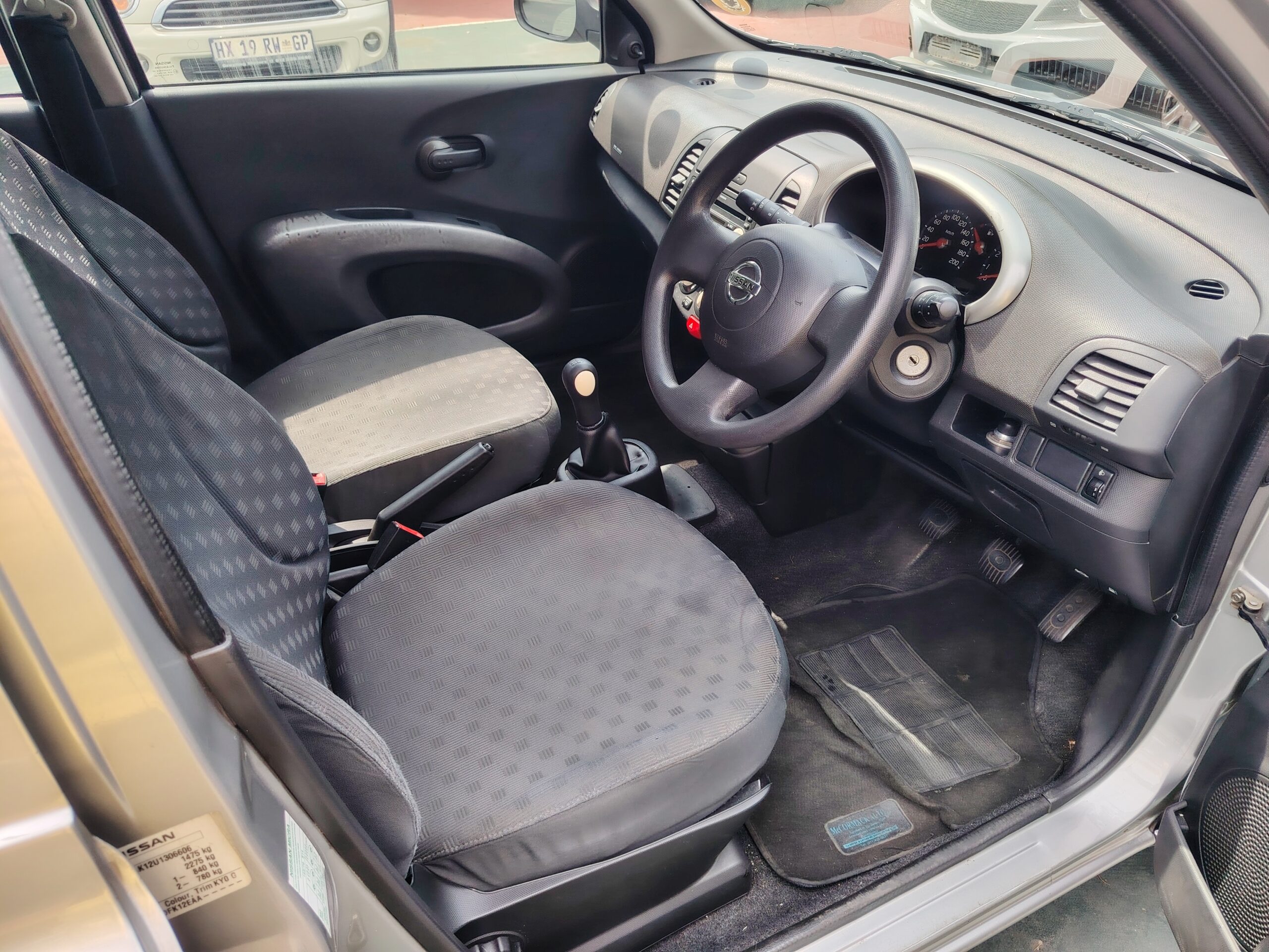 
								2005 Nissan Micra 1.4i Comfort 5 Door Manual full									
